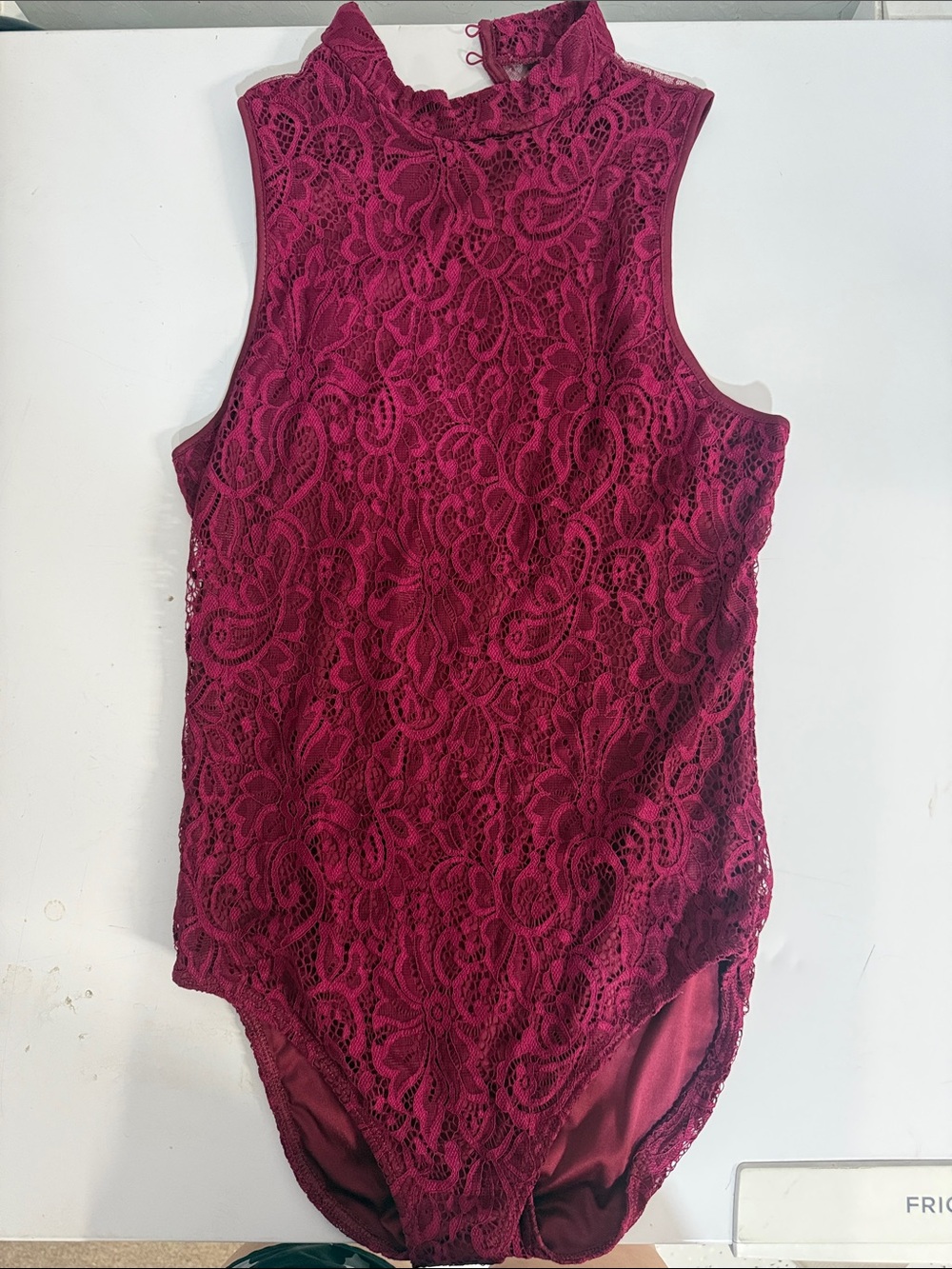 Express Women’s Sleeveless Lace Bodysuit - Burgundy